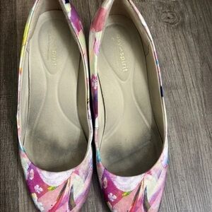 Easy Spirit Pink Floral Slip-On Flats with Purple Accents